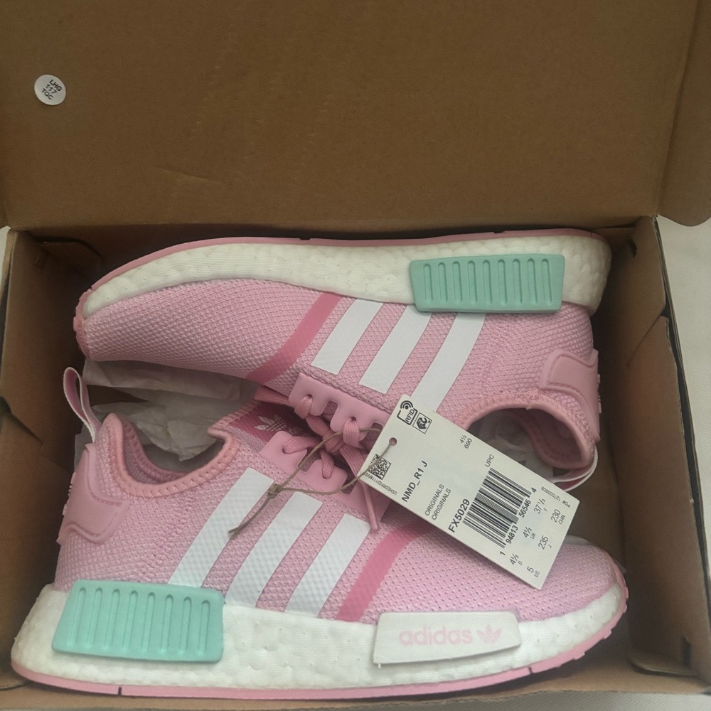 Adidas NMD R1 J - Picture 3 of 4